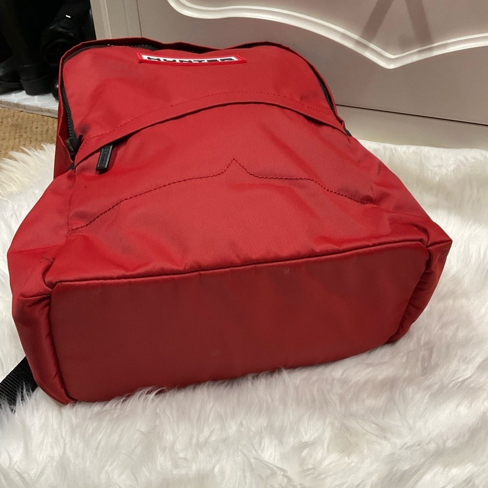 Hunter Red Backpack - Picture 5 of 13